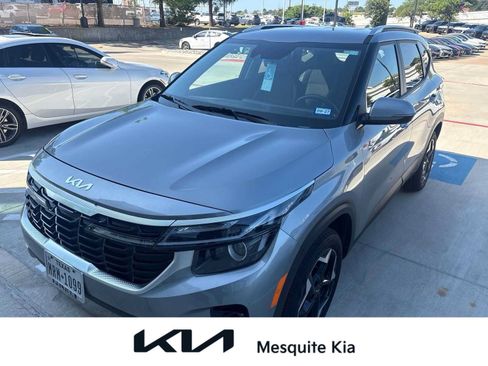 Used 2025 Kia Seltos S AWD/4WD image 1