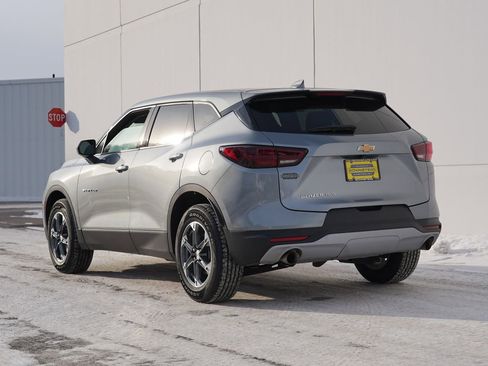 Used 2025 Chevrolet Blazer LT image 5