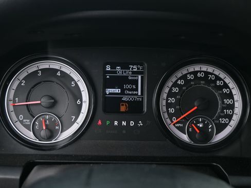 Used 2024 RAM 1500 Classic Warlock AWD/4WD image 13