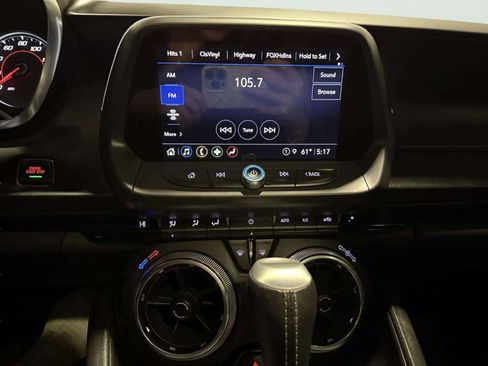 Used 2021 Chevrolet Camaro LT w/ Technology Package image 30