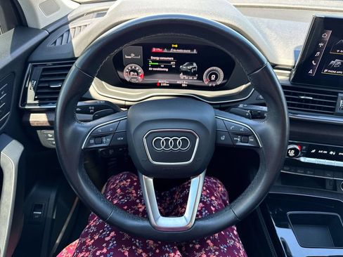 Used 2021 Audi Q5 2.0T Premium Plus w/ Premium Plus Package AWD/4WD image 14