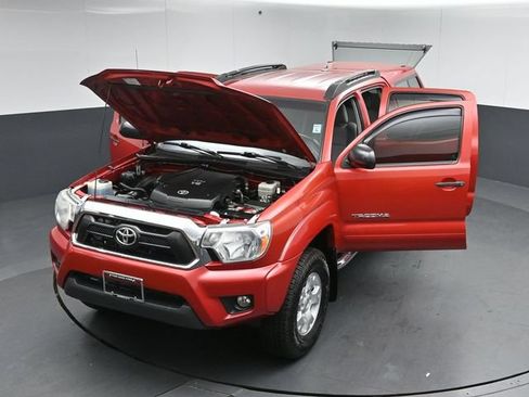 Used 2013 Toyota Tacoma 4x4 Double Cab w/ TRD Off-Road Pkg image 53
