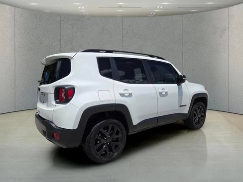 Used 2023 Jeep Renegade Altitude AWD/4WD image 34