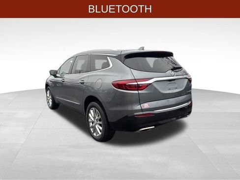 Used 2019 Buick Enclave Essence image 5