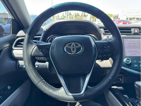 Used 2018 Toyota Camry SE w/ Audio Package FWD image 20