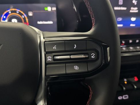 New 2025 Chevrolet Colorado Z71 w/ Technology Package image 21