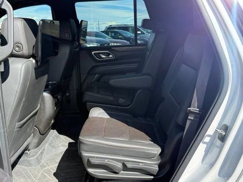 Used 2021 Chevrolet Tahoe High Country AWD/4WD image 17