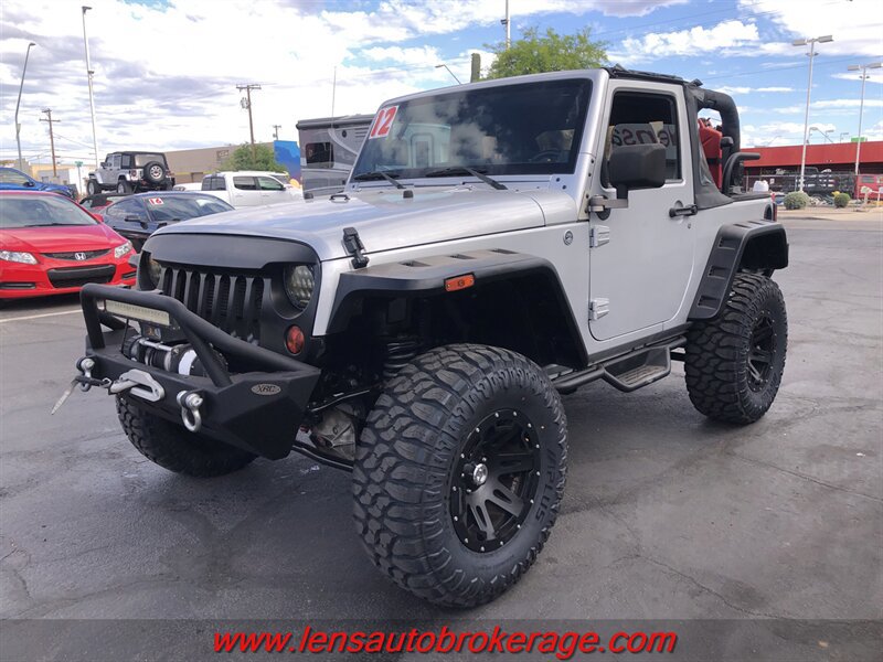 Used 2012 Jeep Wrangler Rubicon AWD/4WD image 4