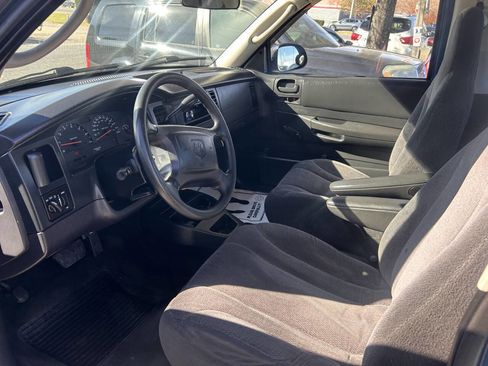 Used 2004 Dodge Dakota 4x4 Club Cab w/ Tire & Handling Group image 8