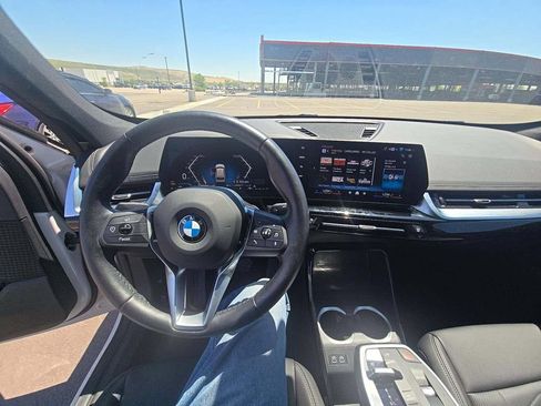 Used 2025 BMW X1 xDrive28i AWD/4WD image 8