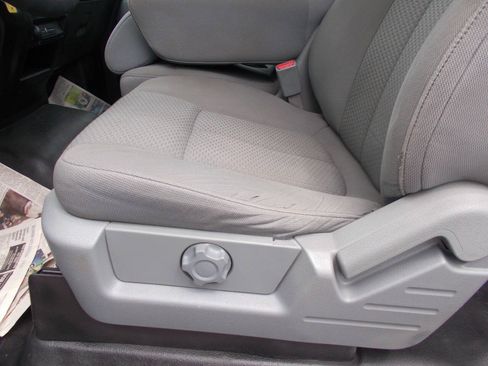 Used 2014 Ford F150 XL w/ Power Equipment Group AWD/4WD image 12