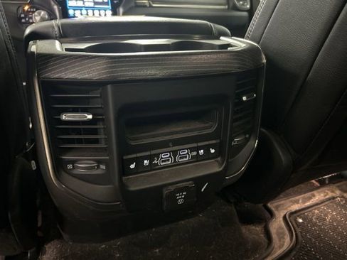 Used 2020 RAM 1500 Limited w/ Black Appearance Package image 20