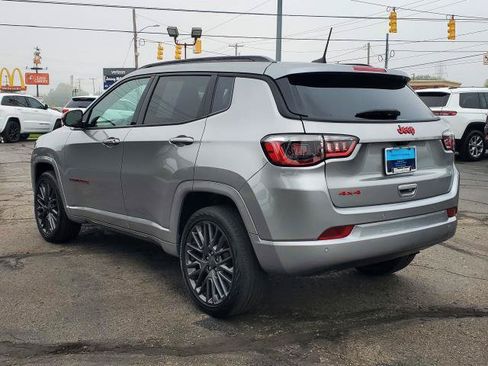 Used 2023 Jeep Compass Limited AWD/4WD image 5