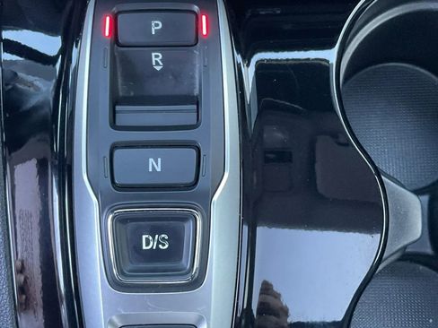 Used 2019 Honda Pilot Touring image 34