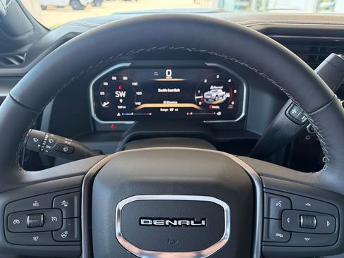 New 2026 GMC Sierra 3500 Denali Ultimate w/ LPO, Black Badging Package AWD/4WD image 21