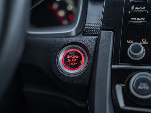 Used 2020 Honda Civic Sport image 22