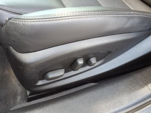 Used 2014 Chevrolet Impala LT FWD image 20