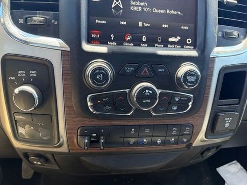 Used 2018 RAM 3500 Laramie AWD/4WD image 19