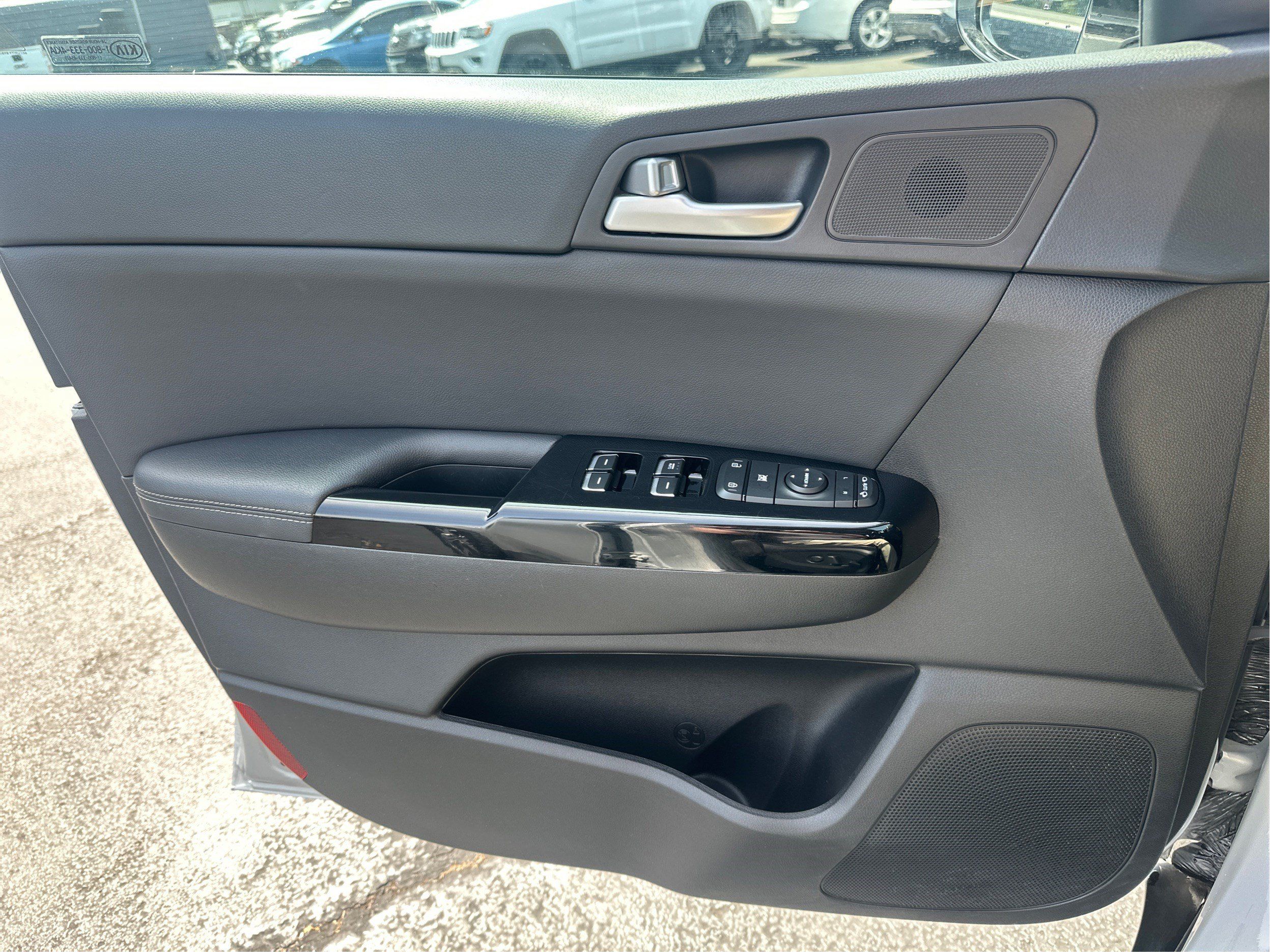 Used 2022 Kia Sportage EX AWD/4WD image 20