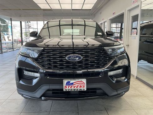 Used 2022 Ford Explorer ST-Line w/ Class IV Trailer Tow Package AWD/4WD image 2