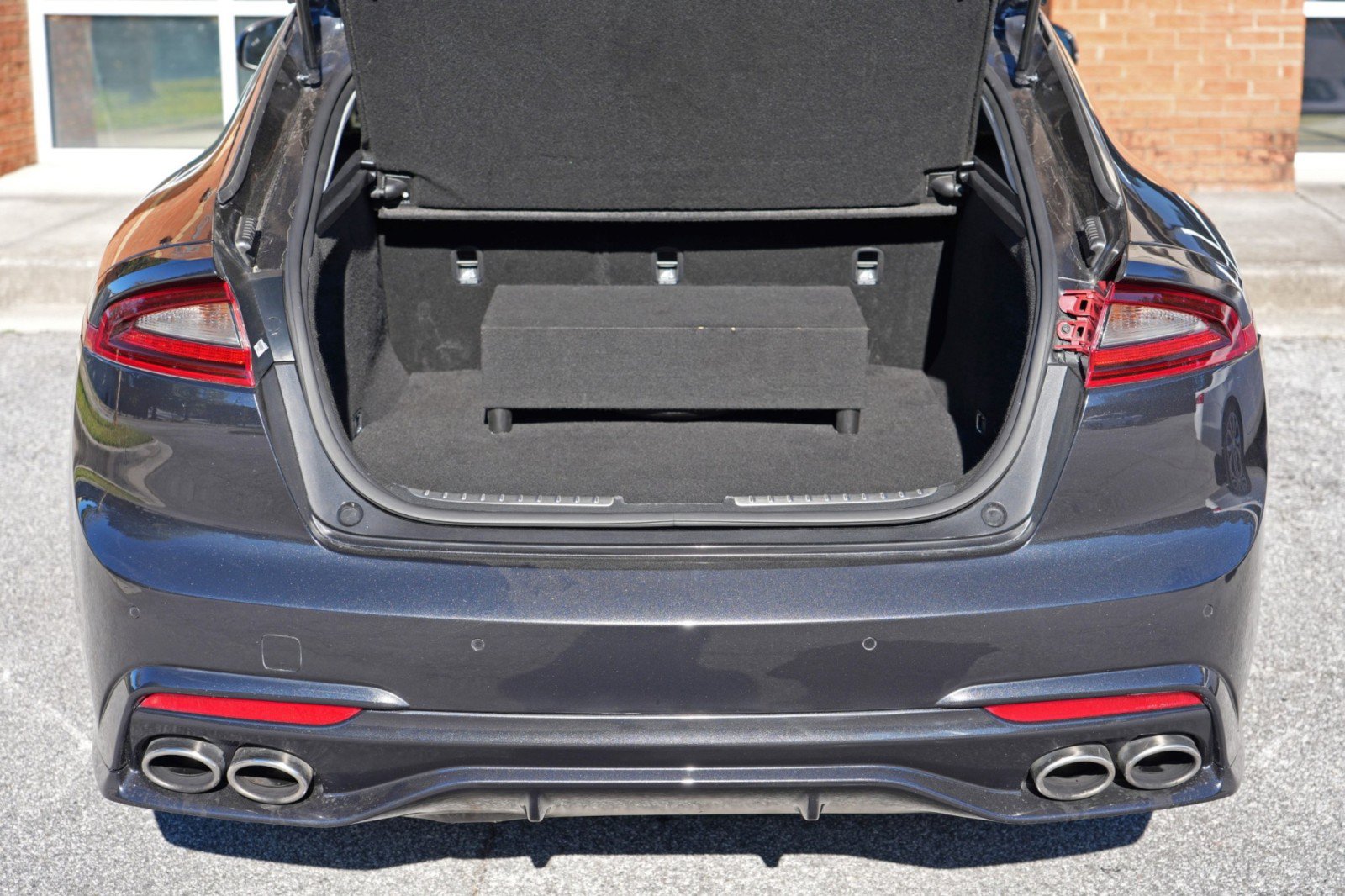 Used 2019 Kia Stinger AWD/4WD image 9