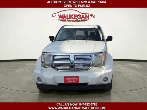 Used 2008 Dodge Nitro SLT w/ Sun & Wheels Group AWD/4WD image 2