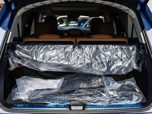 New 2026 Mercedes-Benz GLS 450 4MATIC image 27