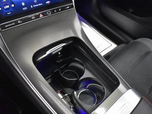 Used 2025 Mercedes-Benz GLC 43 AMG 4MATIC image 21