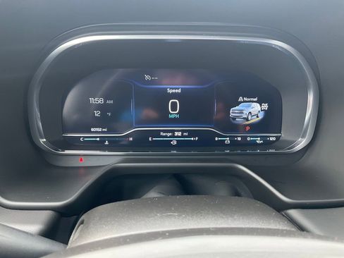 Used 2024 Chevrolet Tahoe LT image 8