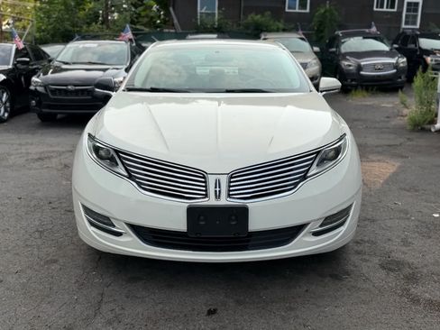 Used 2013 Lincoln MKZ FWD image 14