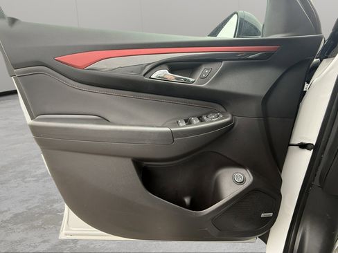 Certified 2025 Chevrolet TrailBlazer RS w/ Convenience Package image 24