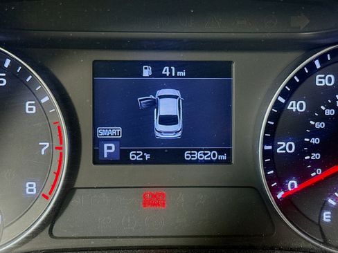 Used 2020 Kia Forte LXS image 16