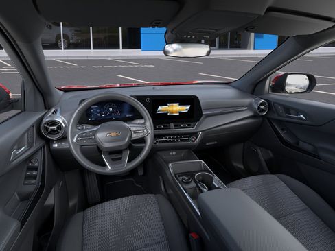 New 2026 Chevrolet Equinox LT image 37