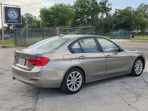 Used 2017 BMW 320i Sedan image 9
