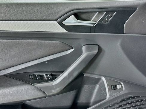 Used 2019 Volkswagen Jetta SE FWD image 17