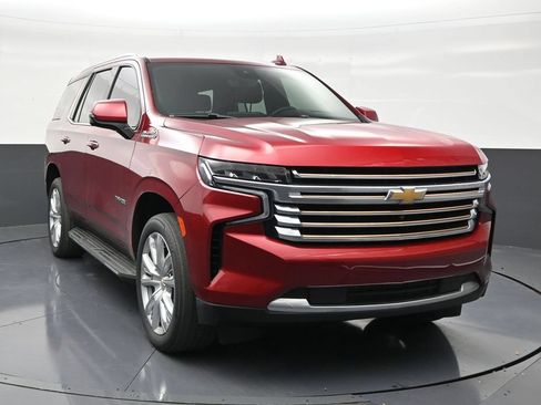 Used 2023 Chevrolet Tahoe High Country RWD image 7