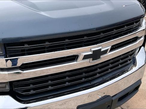 Used 2020 Chevrolet Silverado 1500 LT image 28