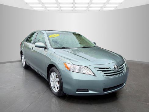 Used 2007 Toyota Camry LE FWD image 5