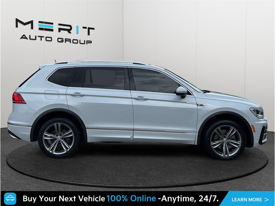 Used 2019 Volkswagen Tiguan SEL R-Line FWD image 10