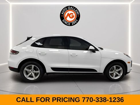 Used 2020 Porsche Macan AWD/4WD image 8