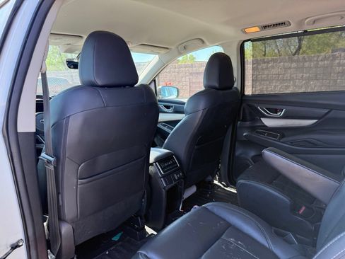 Used 2019 Subaru Ascent Limited w/ Popular Package #3 AWD/4WD image 11