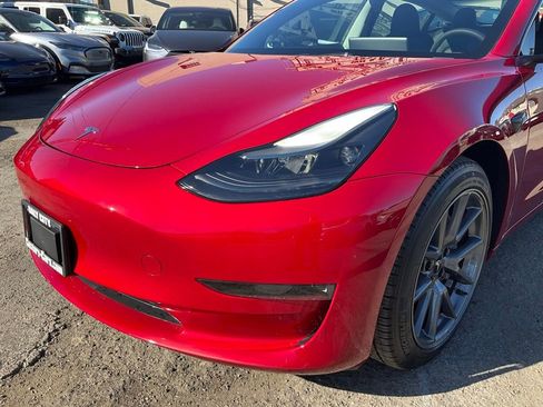 Used 2023 Tesla Model 3 Standard Range image 91