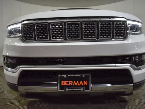 Used 2022 Jeep Grand Wagoneer Series II w/ Convenience Group III image 48