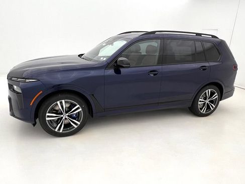 New 2027 BMW X7 M60i AWD/4WD image 2