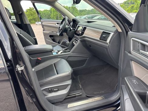 Used 2023 Volkswagen Atlas SEL AWD/4WD image 23