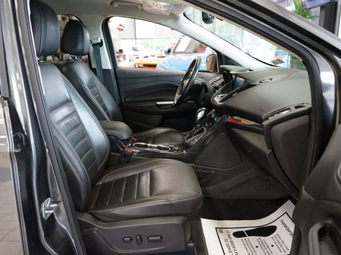 Used 2016 Ford Escape Titanium AWD/4WD image 40