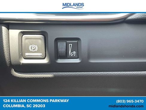 Used 2023 Cadillac XT4 Premium Luxury w/ Cold Weather Package AWD/4WD image 19