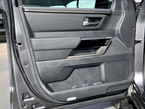 New 2026 Toyota Tundra Limited AWD/4WD image 10