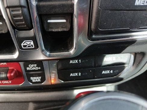 Used 2020 Jeep Gladiator Rubicon image 52