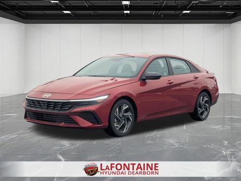 Certified 2025 Hyundai Elantra Sport image 1